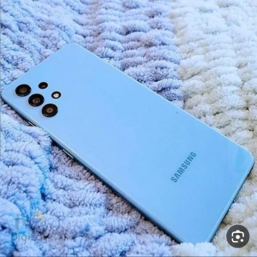 گوشی سامسونگ آ32 128 گیگ رام 8قیمت 8500 پلمب سالم رنگ ابی