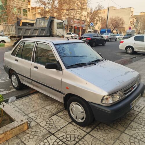 ماشین کاملا سالم فقط مصرف کننده تماس بگیره