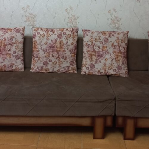 مبل 8 نفره کاملا سالم