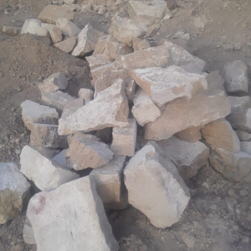 سنگ پی سختمان درروستای پیرکندی