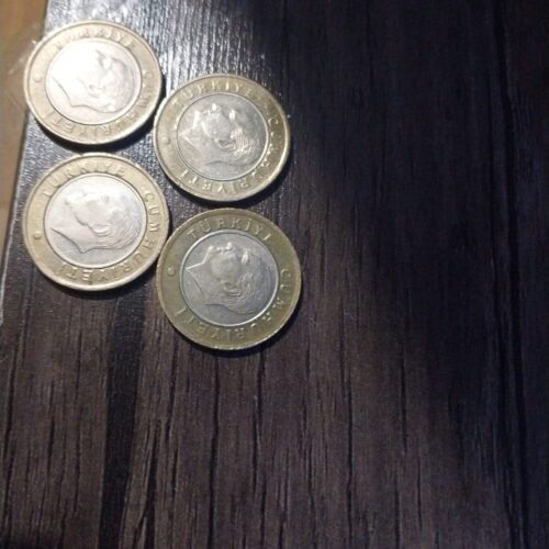 4 سکه ی 1 لیری ترکیه