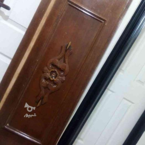 تخت دونفره چوبی