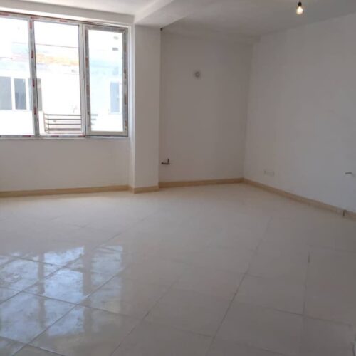 اپارتمان 85متری فیروزکوه عالی و کاملاا زیر قیمت