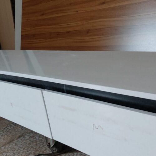 میز تی وی دیواری بدون پایه