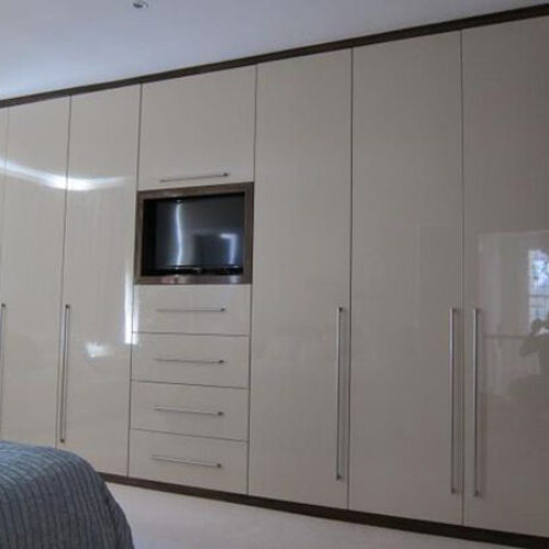 تعمیرات انواع کابینت و کمد دیواری ام دی اف