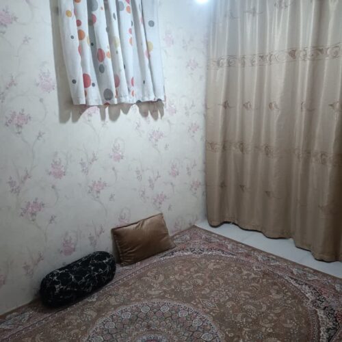 خانه ویلایی همراه با باغچه 380متر