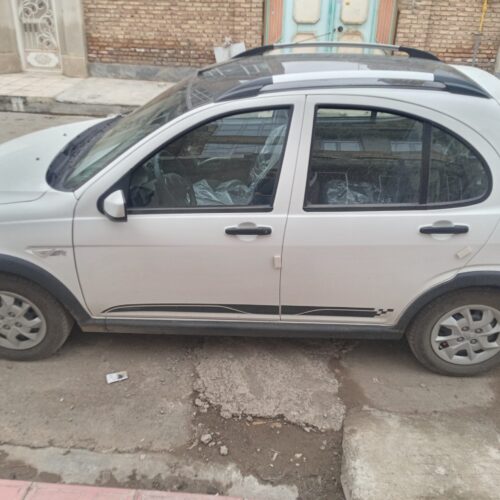 کوییک RS دنده ای سفید مشکی 1402