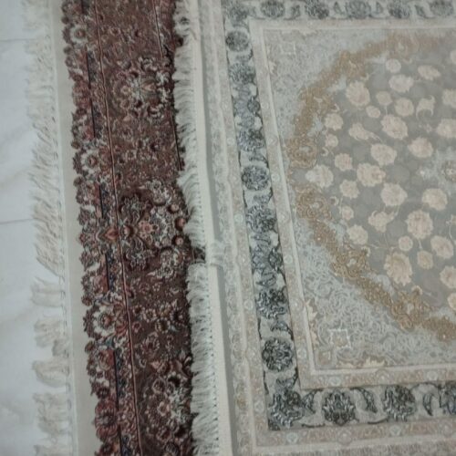 فرش چهارمتری