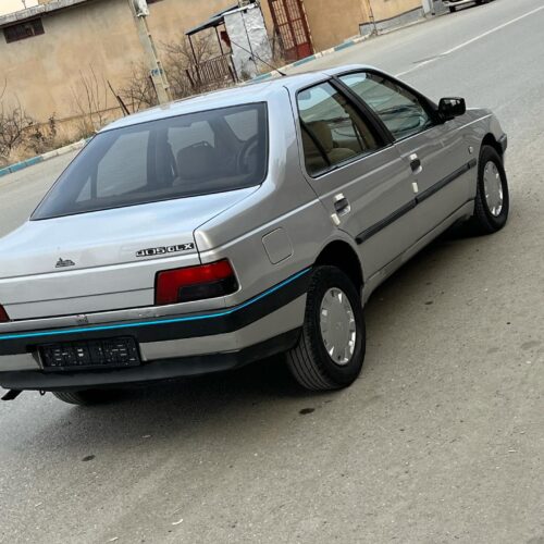 پژو 405 عروسک