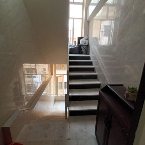 واحد دو خوابه شناور در نور