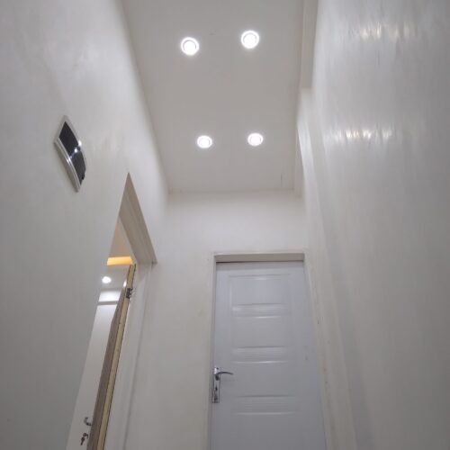 یک باب واحد 65متری ویک باب سوئیت 50متری خوش نقشه