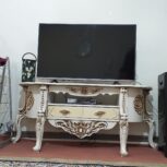 یک مبل هفت نفره ال،میزکنسول ومیزتلوزیون درحدنو