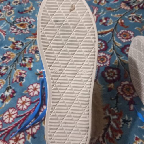 کفش سایز 38