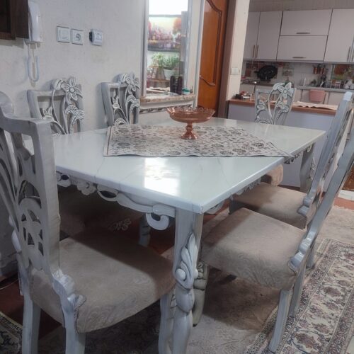 مبل و تخت میز نهار خوری و تخت