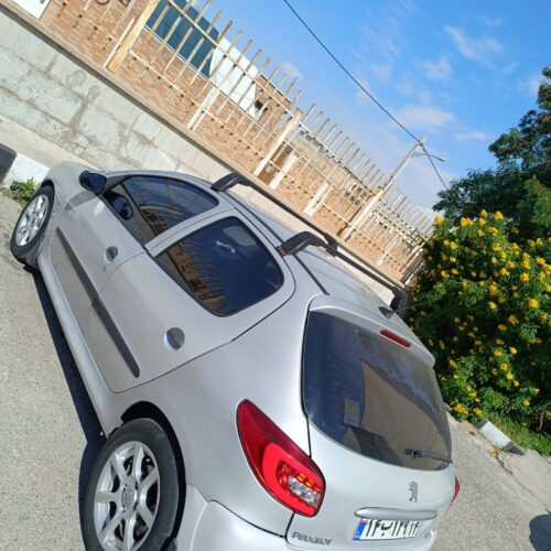 206 تیوفایو کامل رنگ عروسک