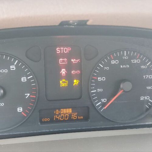 پژو 4405 سرحال و تمیز