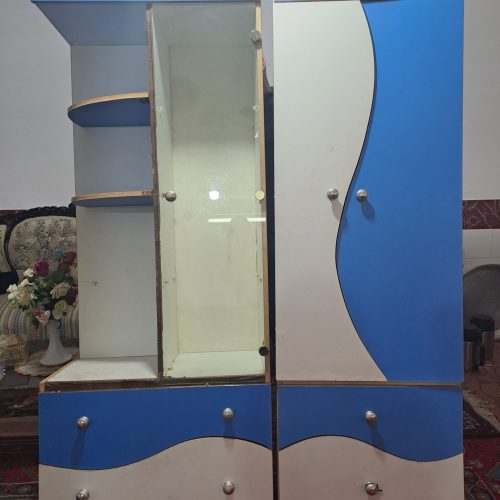 کمد لباس و ویترین