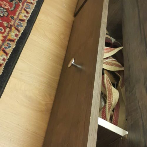 تخت تک نفره