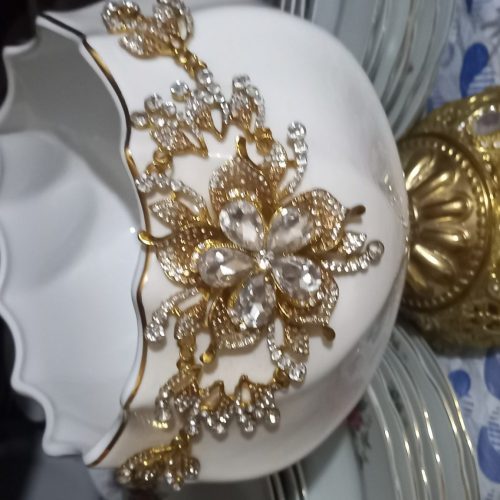 ظروف پذیرایی تزئینی کار نکرده