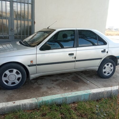 پژو 405مدل 92 نقره ای تمییز