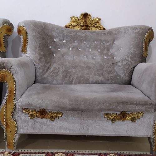 مبلامان نیمه سلطنتی