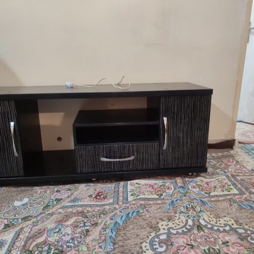 میز تلویزیون مشگی سالم بدون خط وخش