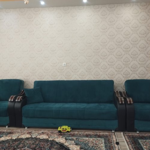 مبل در حد نو با میز