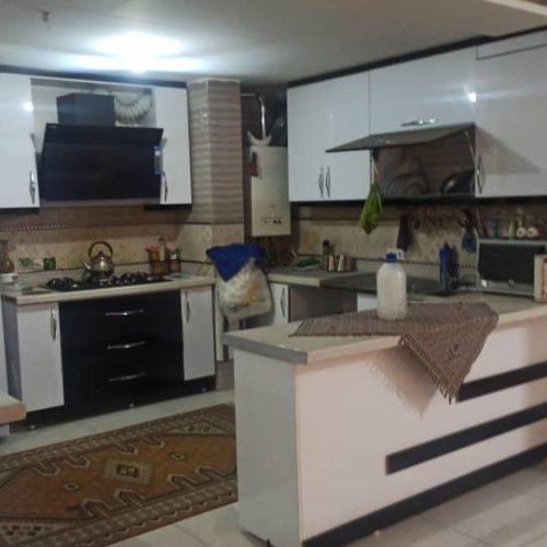 منزل دربست اپارتمانی طبقه دوم نوسازبرای ایام عید
