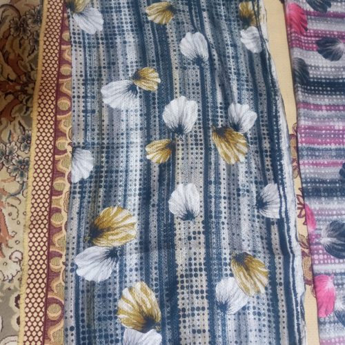 شال و روسری در طرح های مختلف