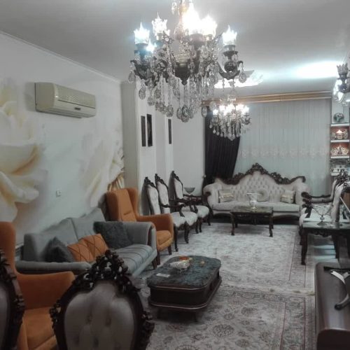 یک باب آپارتمان واقع در سمنان بلوار جمهوری