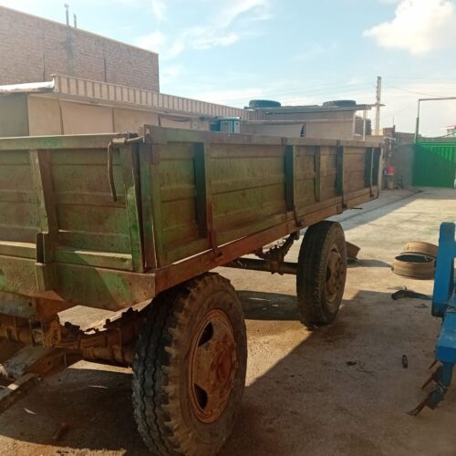تراکتور رومانی با تریلی