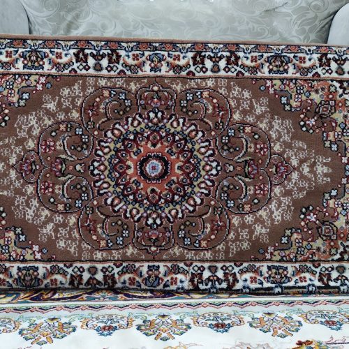 مبلامان نیمه سلطنتی