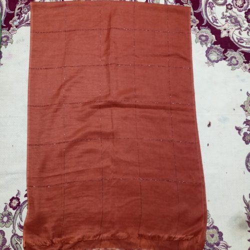 شال و روسری در طرح های مختلف