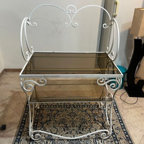 فروش فوری میز تلویزیون فرفورژه