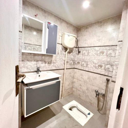 تهرانپارس/غربی های فلکه سوم/103متر/سالن پرده خور