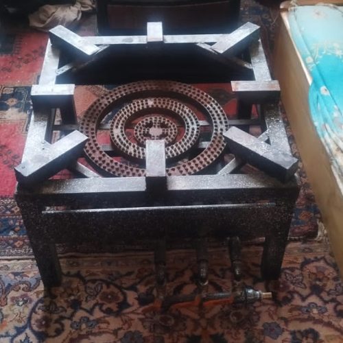 اجاق گاز چند شعله در حد نو