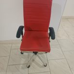 صندلی و میز کامپیوتر