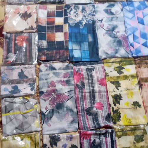 شال و روسری در طرح های مختلف