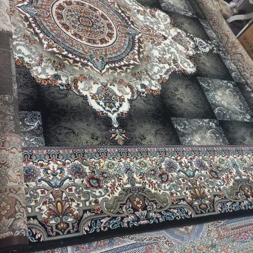 فرش 12 متری جفت نو داخل پلاستیک