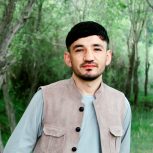 من دنبال کار میکردم