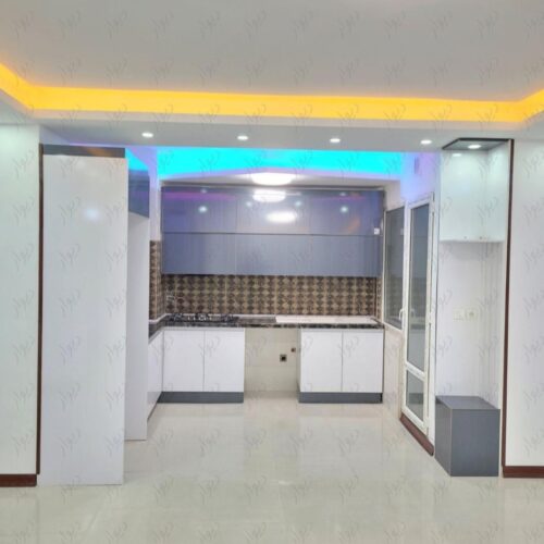 103 متری کلید نخورده