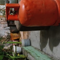 دوعدد کپسول گاز