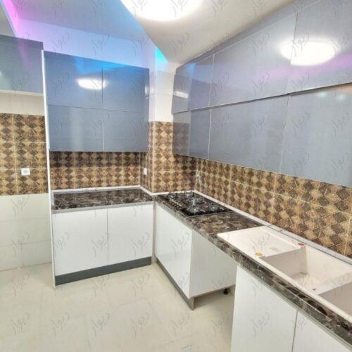 103 متری کلید نخورده