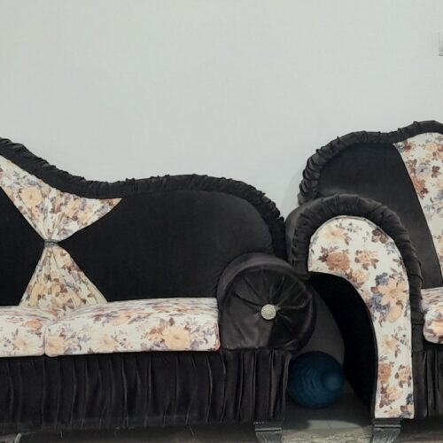 مبل 7 نفره سالم کار کرده تمیز