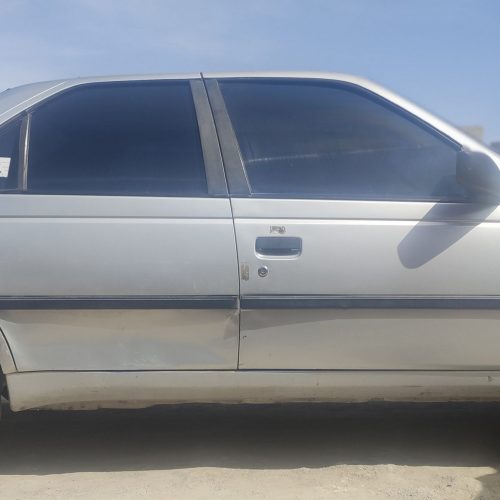 پژو 405 نقره ای مدل 88