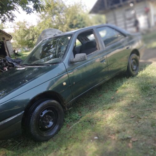 پژو 405 مدل2000 رنگ یشمی