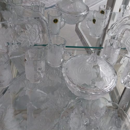 بلور شیشه ای