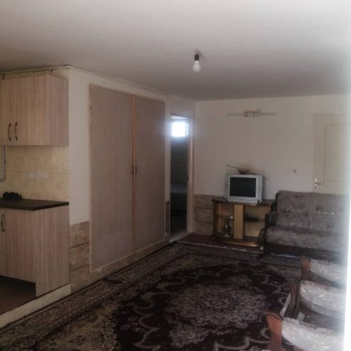 اجاره روزانه ویلایی همراه پارکینگ