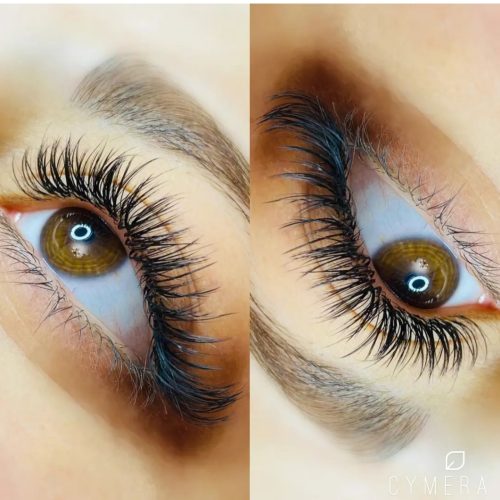 به یک مدل برای انجام اکستنشن مژه نیازمندیم