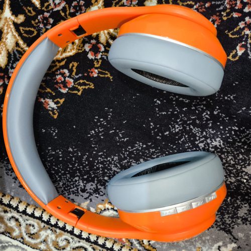 مدل هدفون JBL